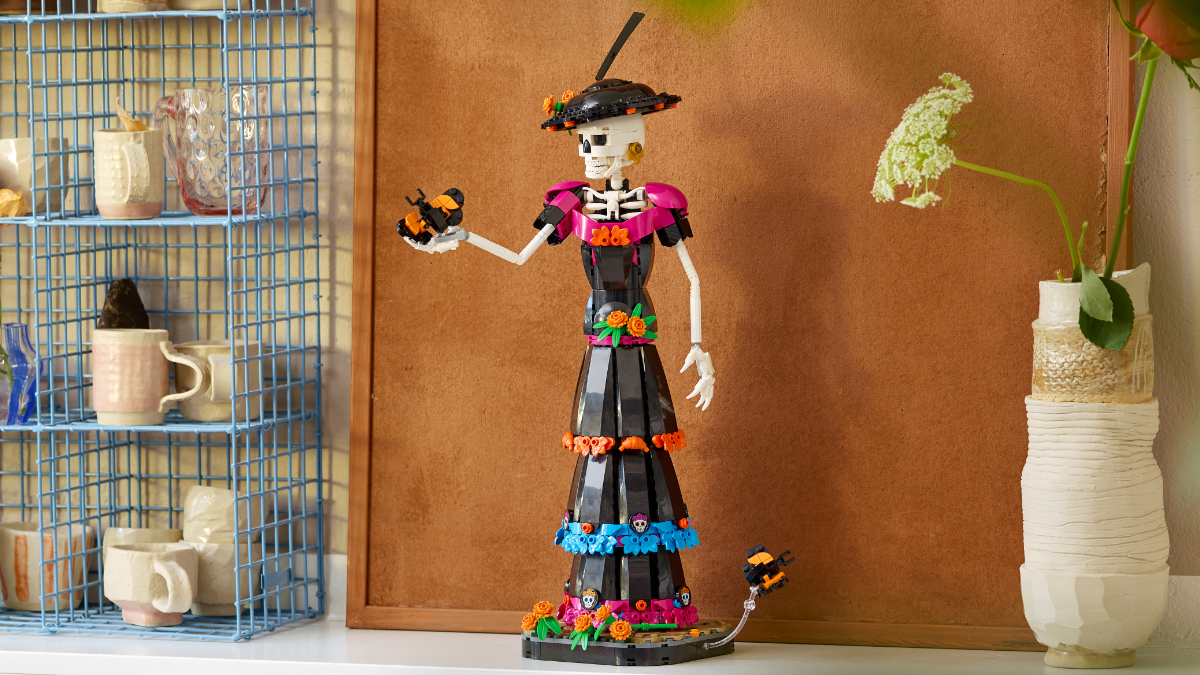 LEGO Ideas 21372 la catrina lifestyle 4 featured
