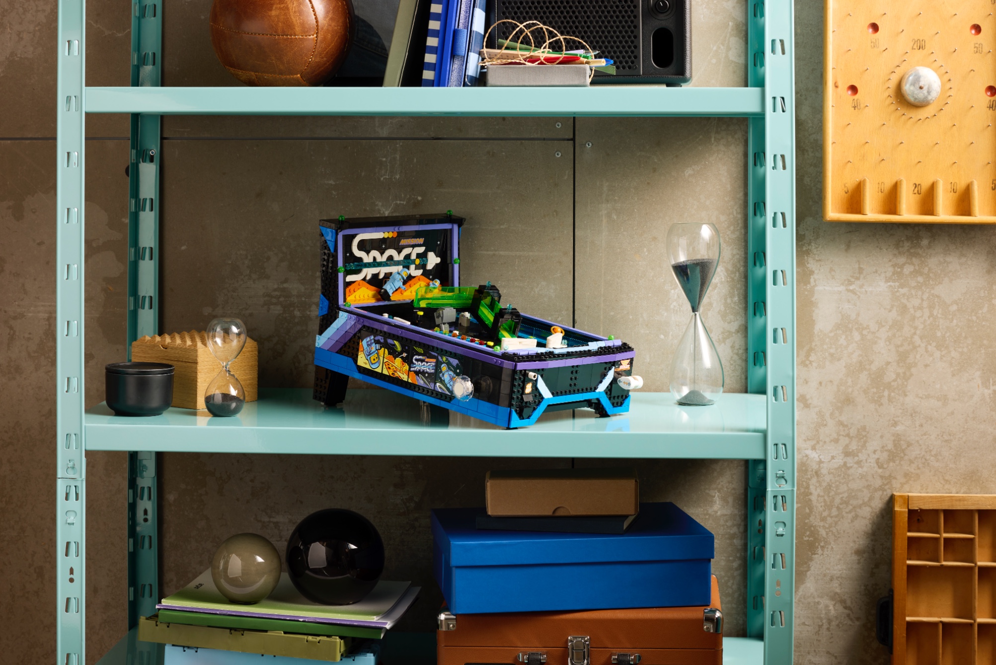 LEGO Icons 11374 Arcade Pinball Machine-26
