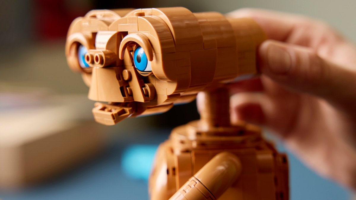 LEGO Ideas E.T. lost an original feature but gained Easter eggs