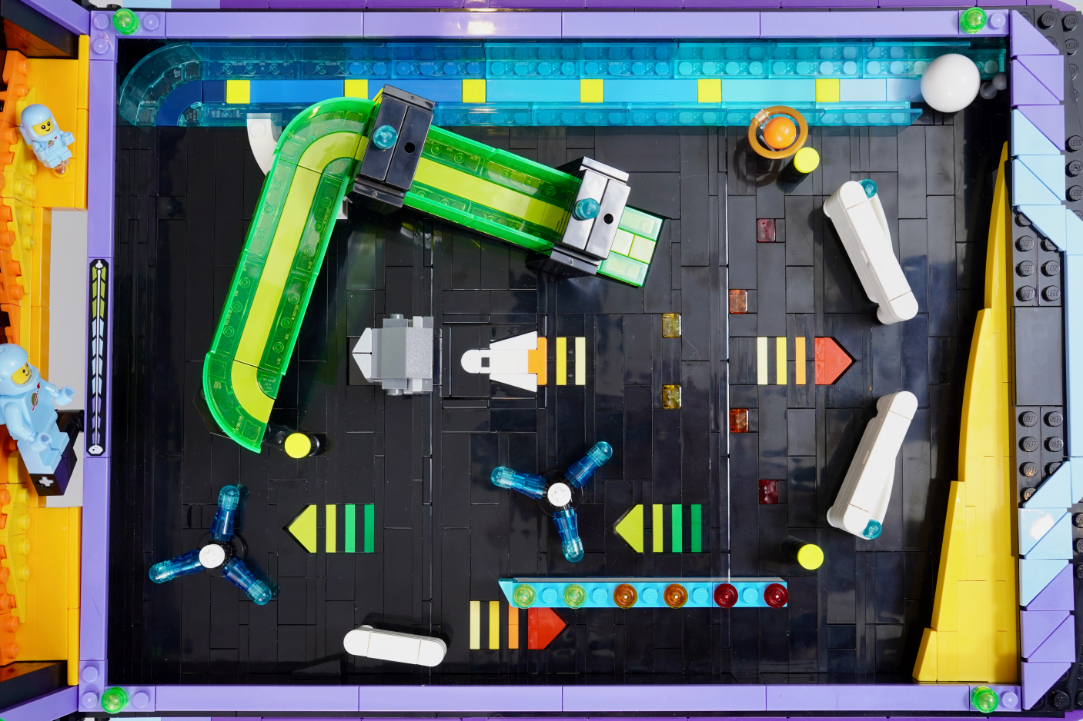 LEGO Icons 11374 Arcade Pinball Machine review-18