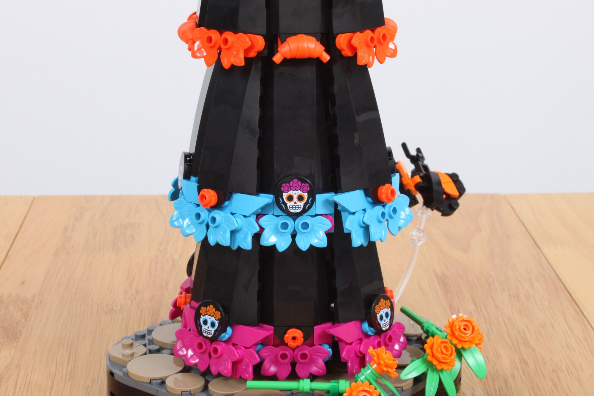 LEGO Ideas 21372 la catrina review (17)