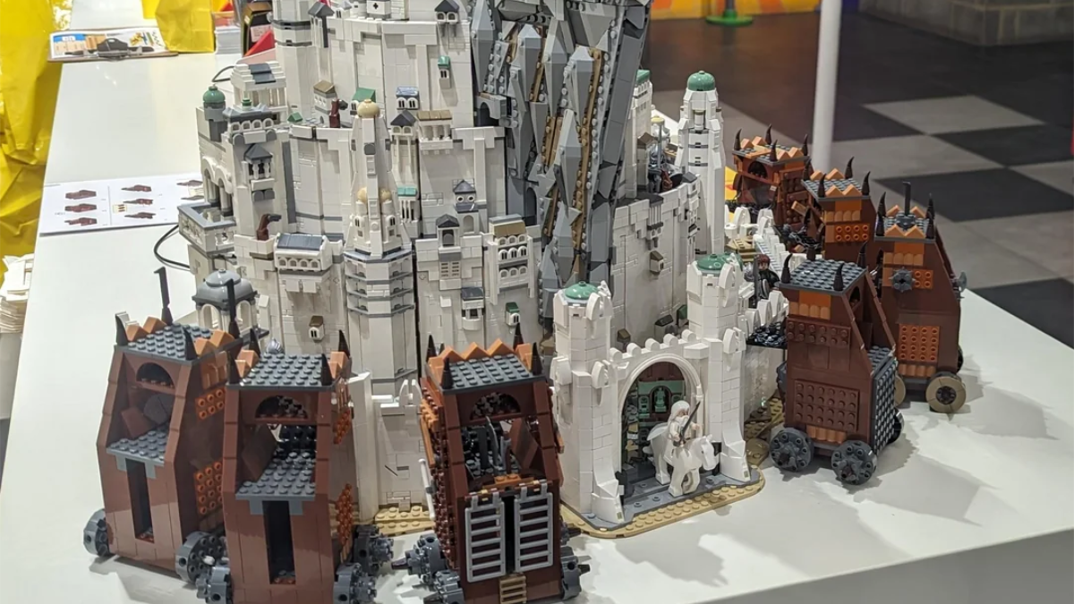 LEGO Minas Tirith Siege Tower instructions revealed