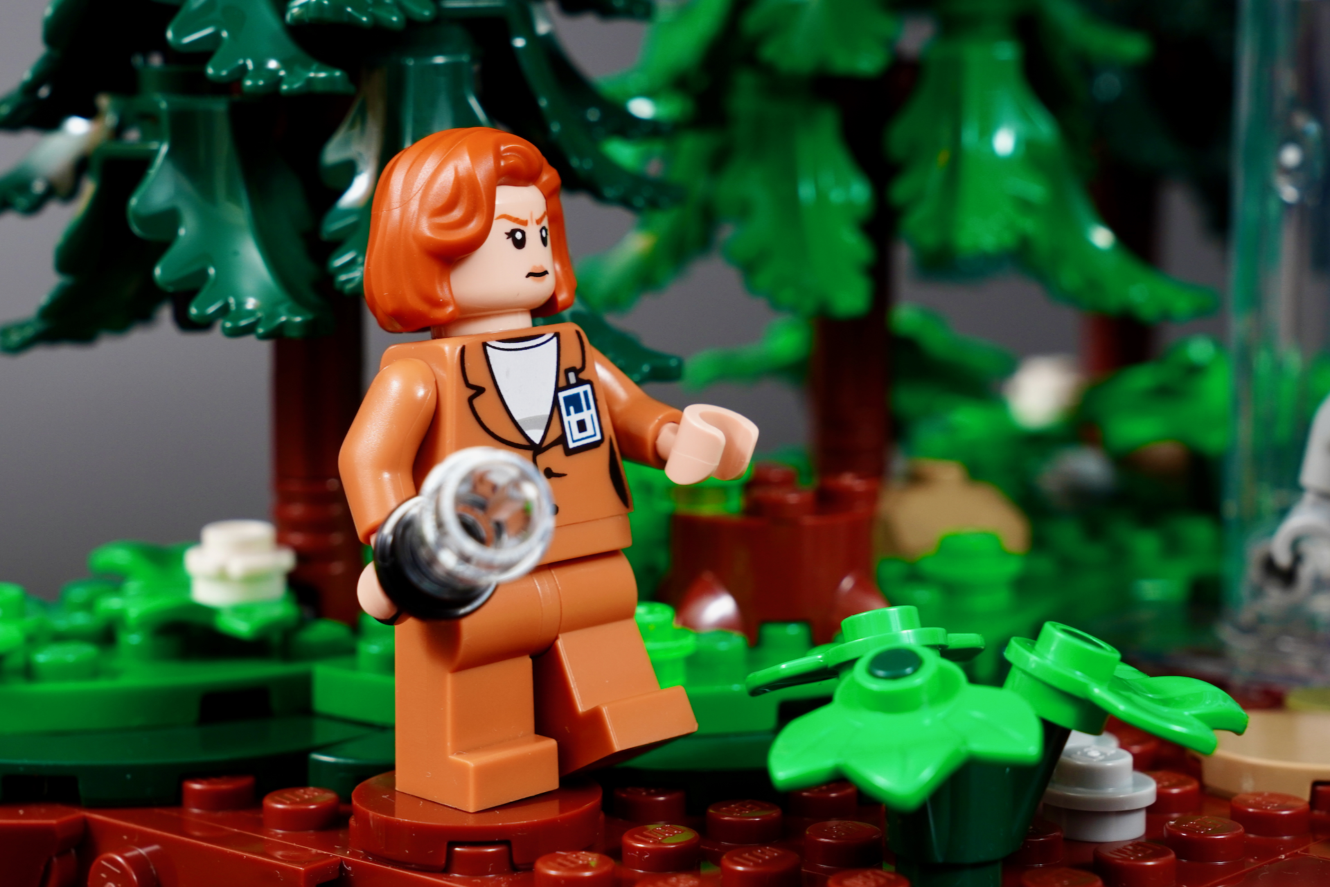 LEGO Ideas 21369 X-Files review - 35