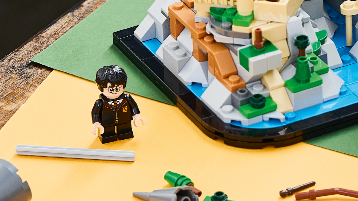 Nuevo Hogwarts a microescala, el mismo viejo LEGO Harry Potter