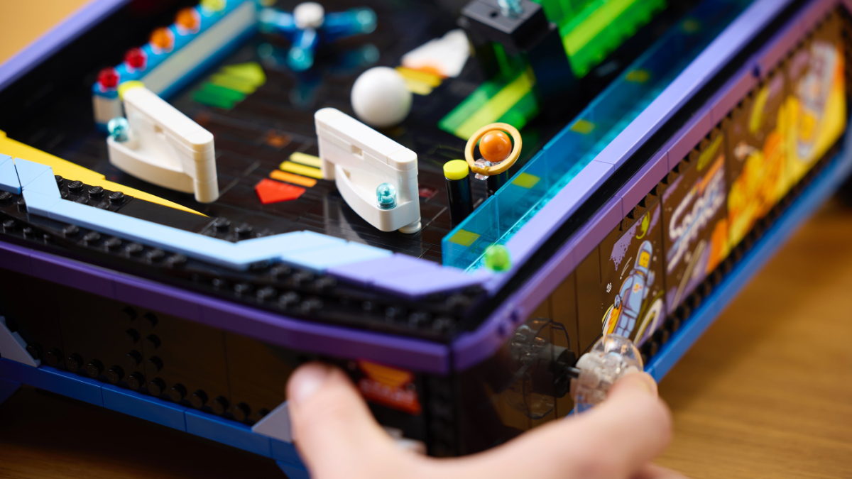 Watch the new LEGO Classic Space pinball machine in action