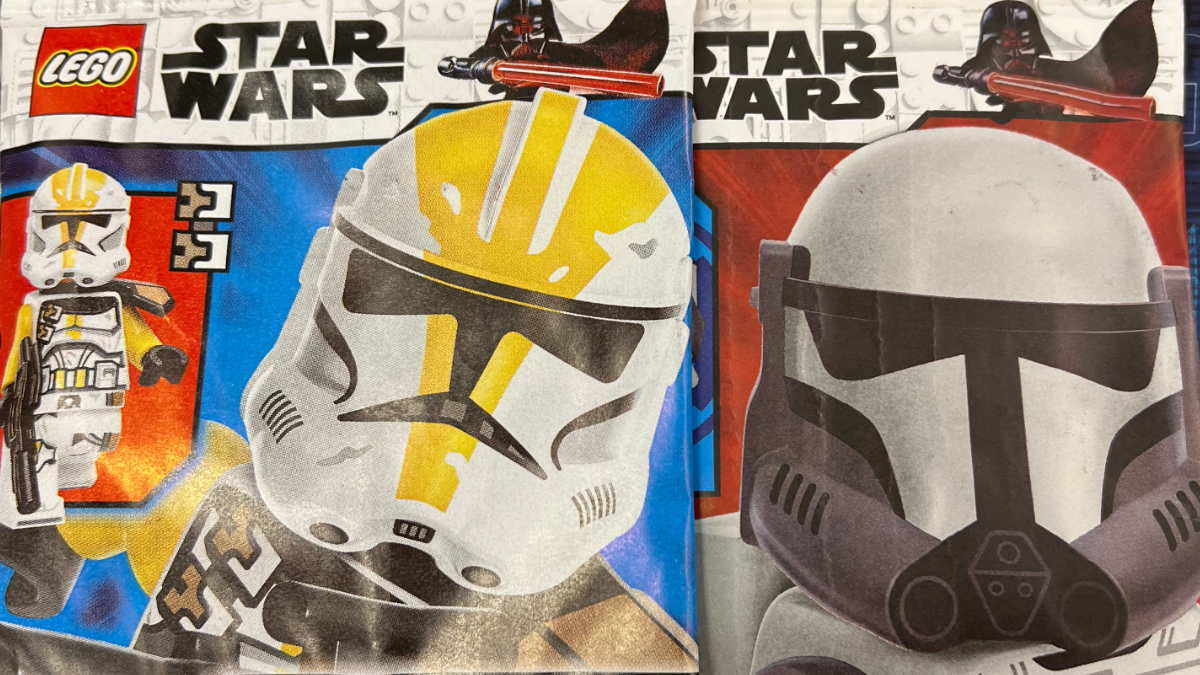LEGO Star Wars Magazine Issue 140 from Immediate Media with the 327th Star Corps Clone Trooper covermount minifigure