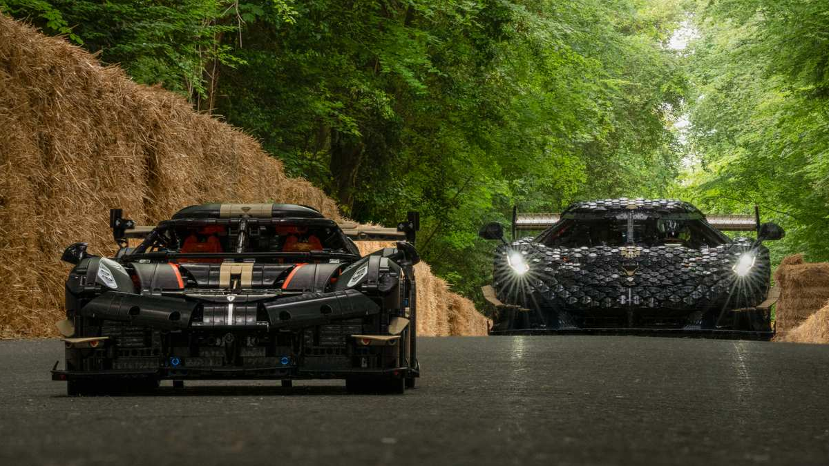 Watch the life-size LEGO Technic Koenigsegg get made