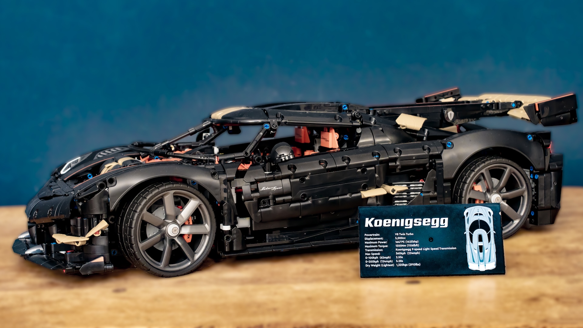 LEGO Technic 42232 Koenigsegg Sadair's Spear Megacar 2