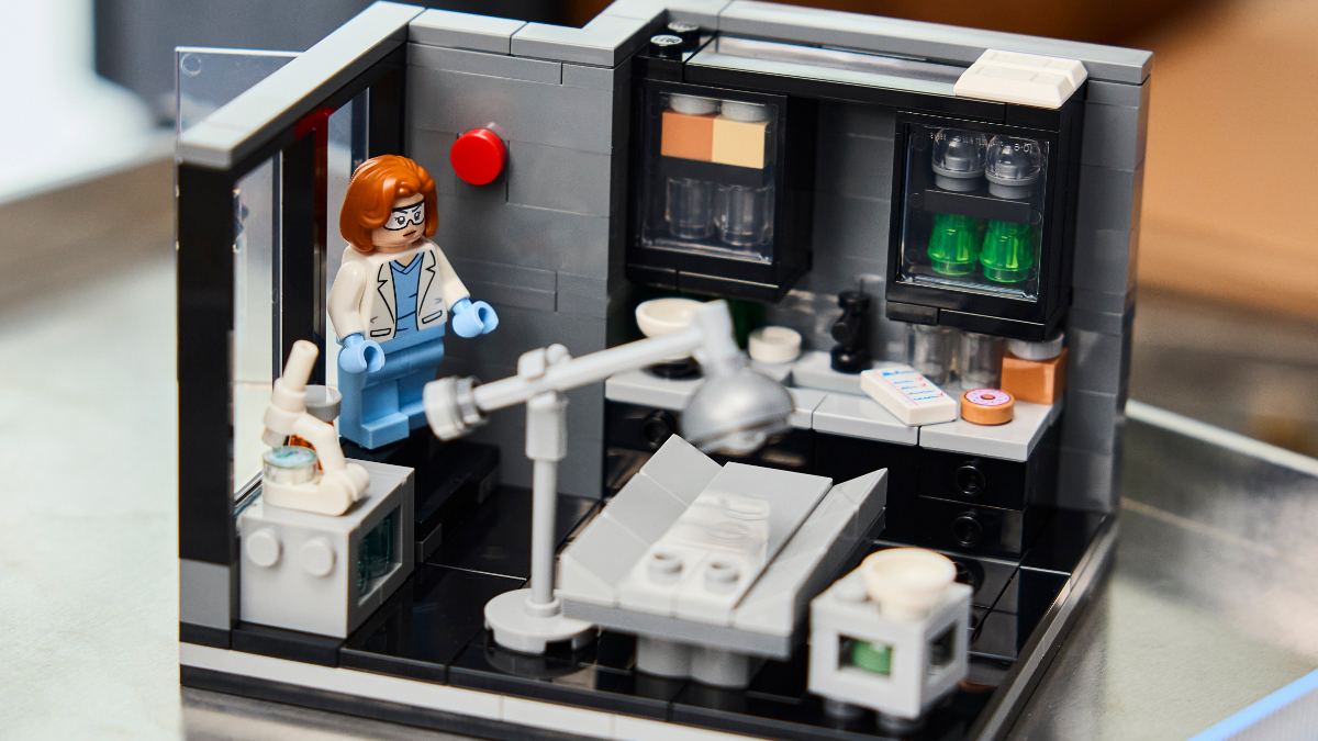 LEGO The X-Files GWP mysteriously vanishes in the UK too