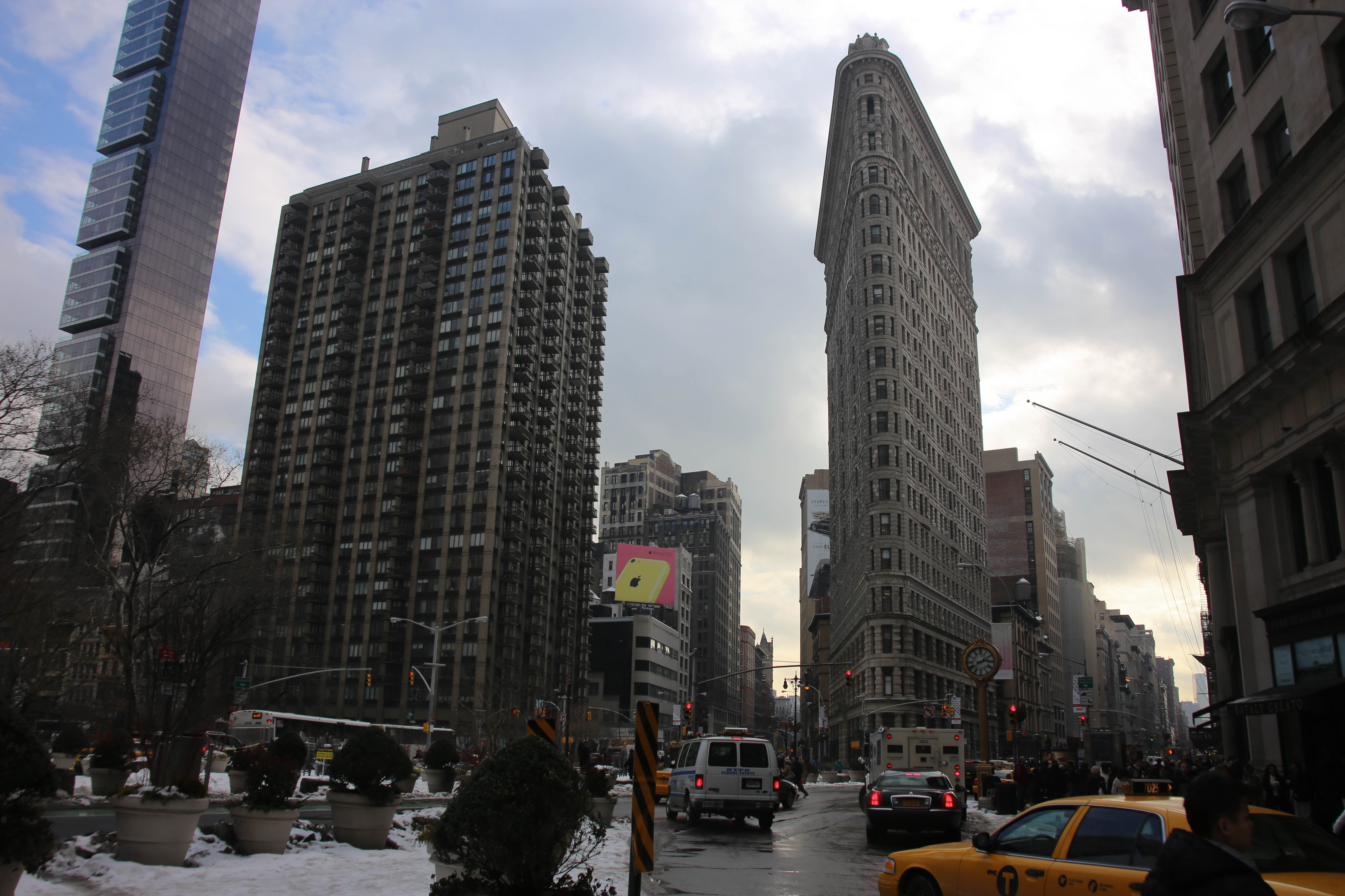 Flatiron_Building_(12649930094)