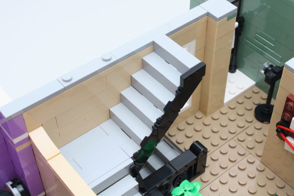 10278 Police Station Techniques Stairs 1 1