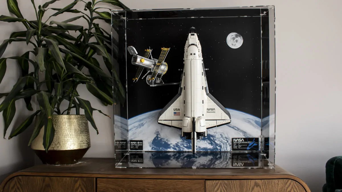 LEGO NASA Space Shuttle wallmounted display case review