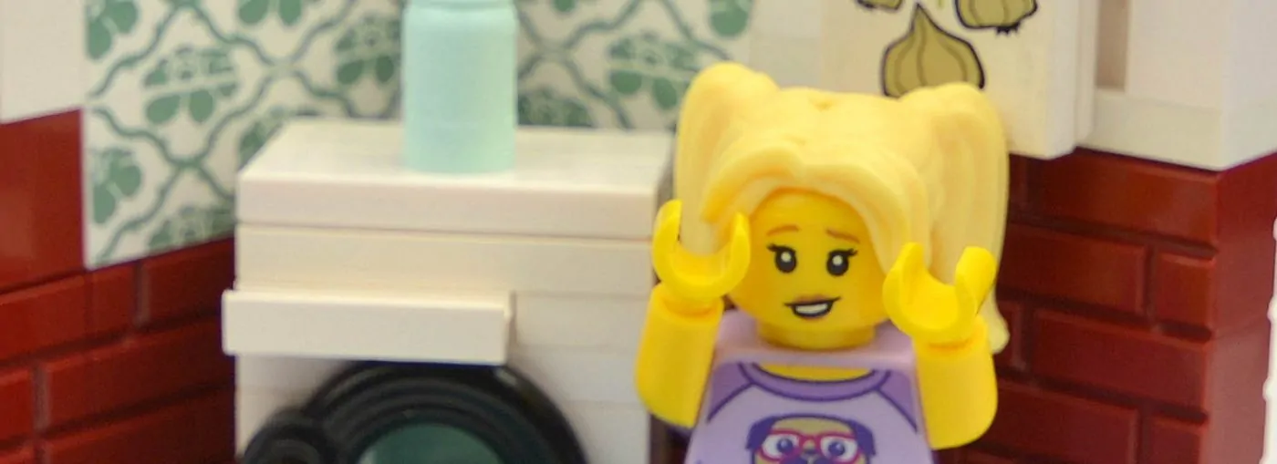 lego babysitter minifigure