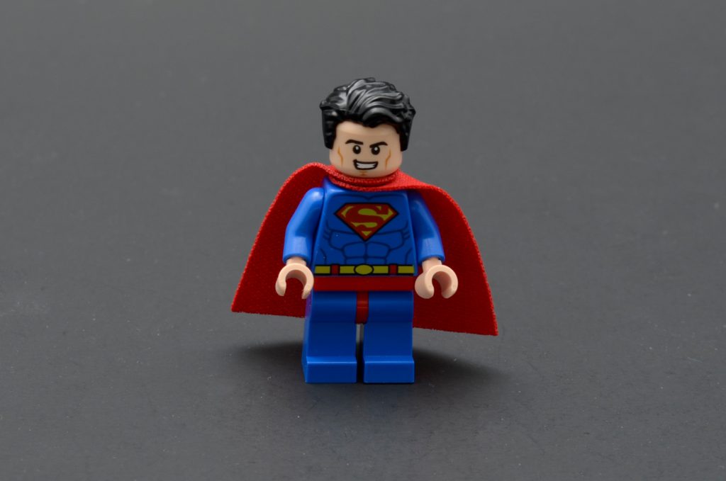 LEGO 76096 Superman and Krytpo Team Up 12