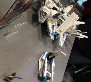 LEGO Star Wars Solo 75212 Kessel Run Millennium Falcon 3