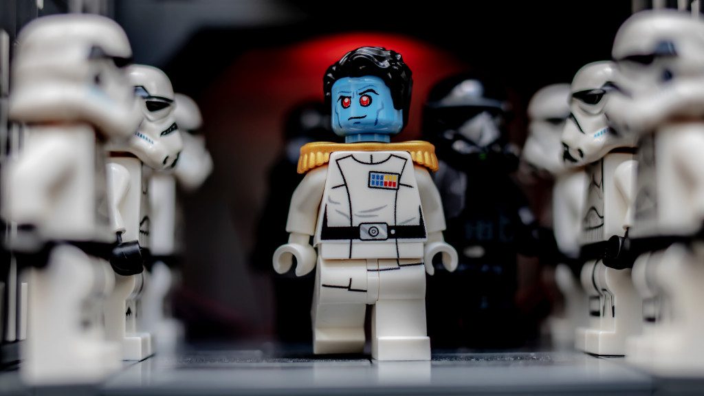Brick Pic Thrawn Inspection 1024x576