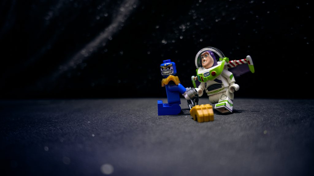 Brick Pic Thanos Buzz 1024x576