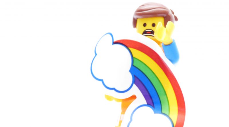 The LEGO Movie 2 Emmet Stickered featured 800 445