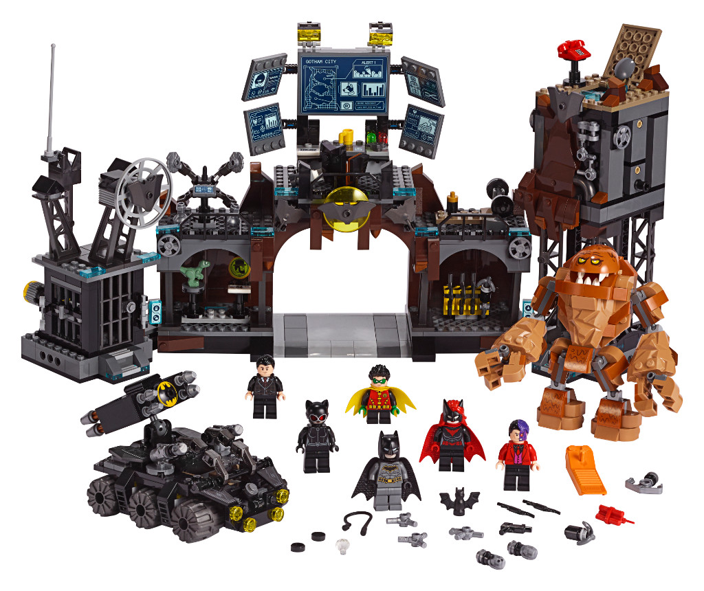 LEGO DC Batman Batcave Clayface Invasion Building Toys (76122) Toys - Zavvi  US