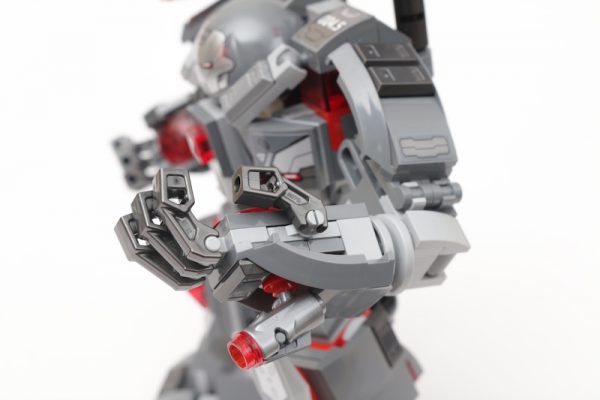 LEGO Marvel 76124 War Machine Buster review
