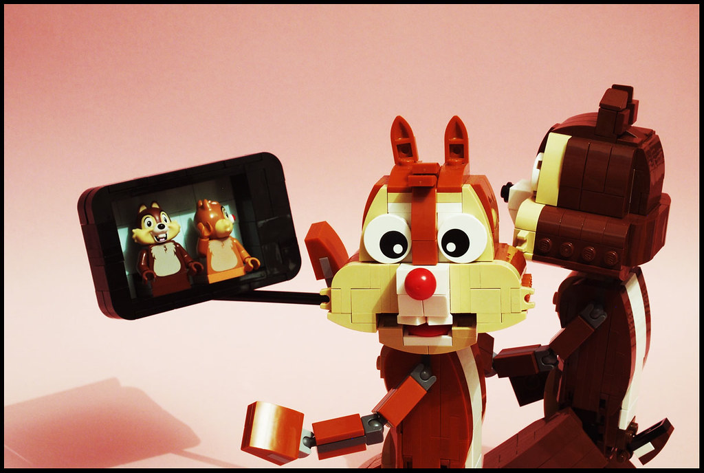 lego chip and dale