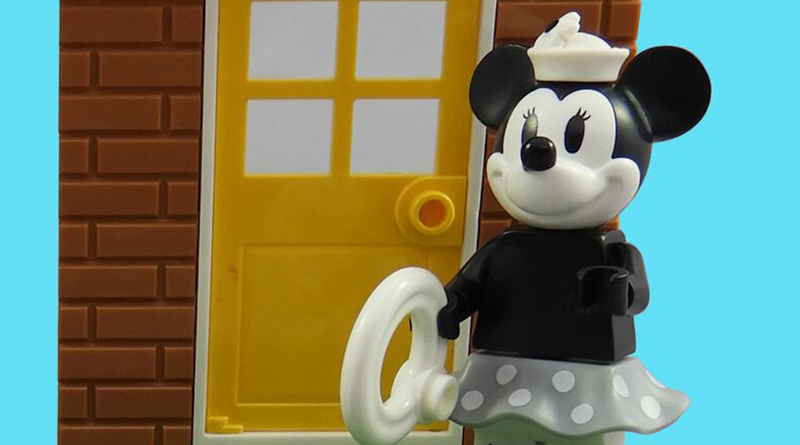 LEGO Disney Minnie Mouse vignette featured 800 445