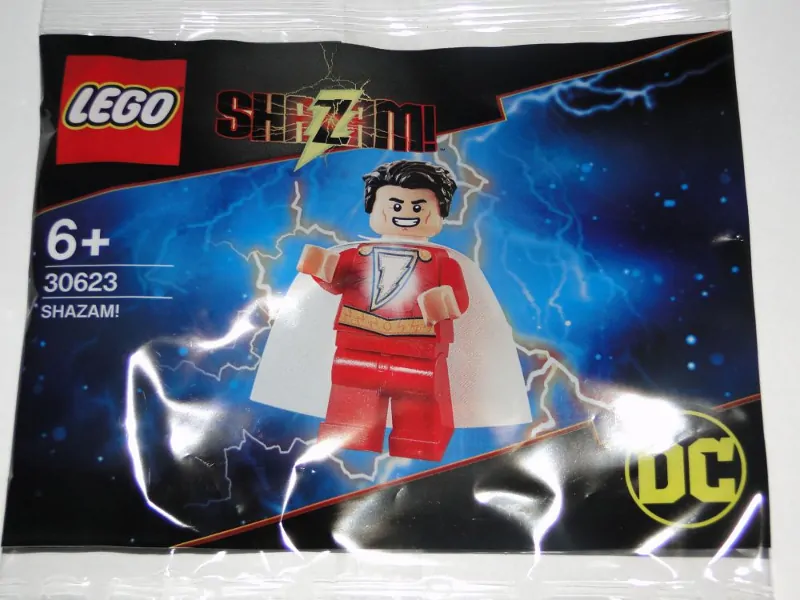 LEGO-SHAZAM-30623-Shazam.jpg