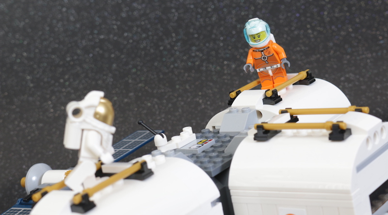 LEGO CITY Space 60227 Lunar Space Station review title