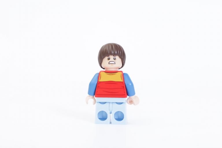 New Stranger Things LEGO Mike Wheeler Netflix TV Series Minifigure 75810