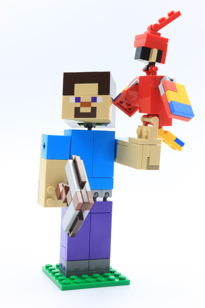 Lego Minecraft Steve Bigfig With Parrot Review
