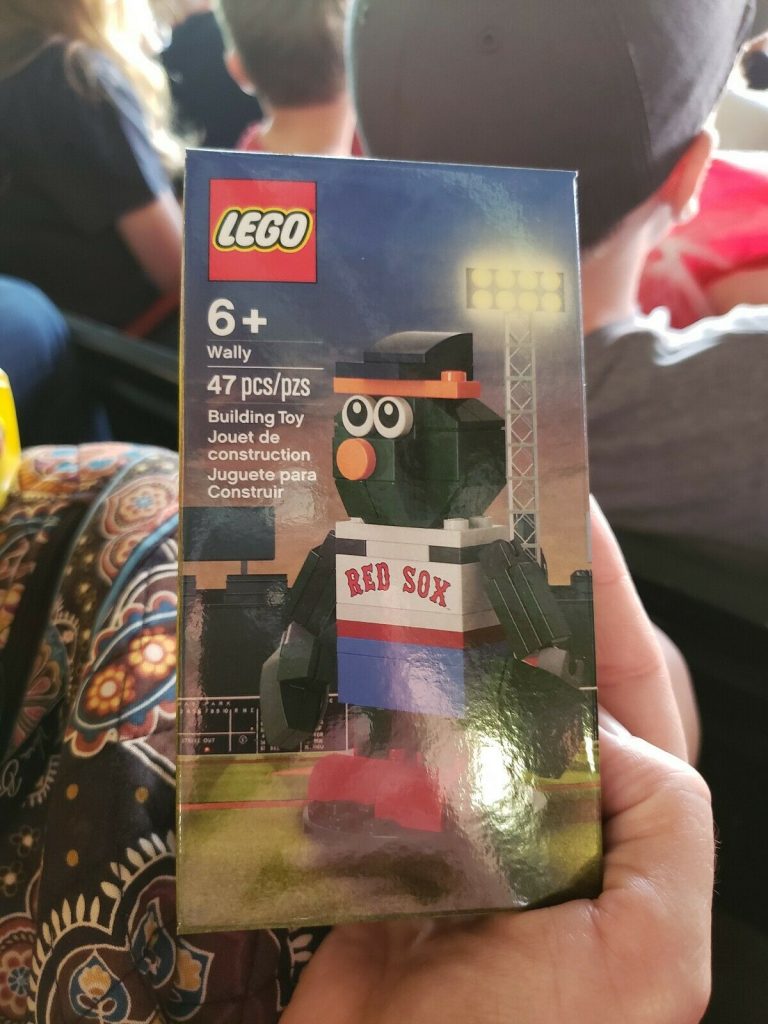 LEGO Baseball Boston Red Sox Wally