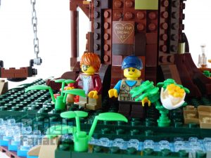 21318 Casa na Árvore