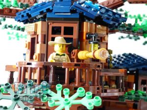 21318 Casa na Árvore