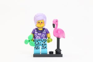 LEGO Collectible Minifigures Series 19 review 7i
