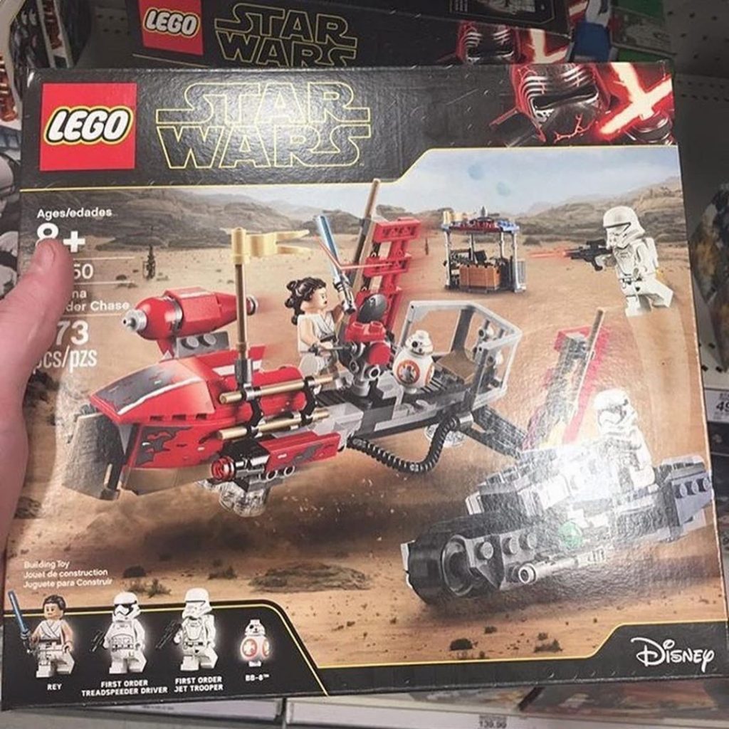 LEGO Star Wars 75273 Pasadana Speeder Chase 1024x1024