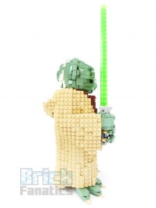 75255 Yoda from the side