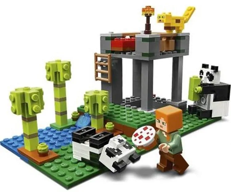 LEGO-Minecraft-21158-The-Panda-Kindergarten-2