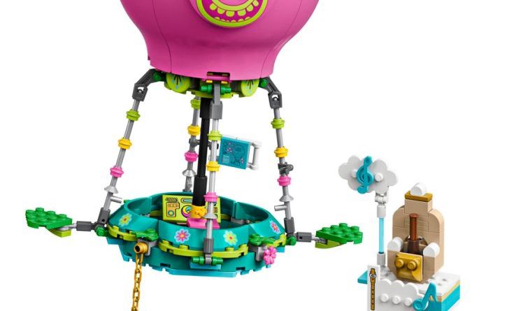 LEGO Trolls World Tour 41252 Poppys Air Balloon Adventure