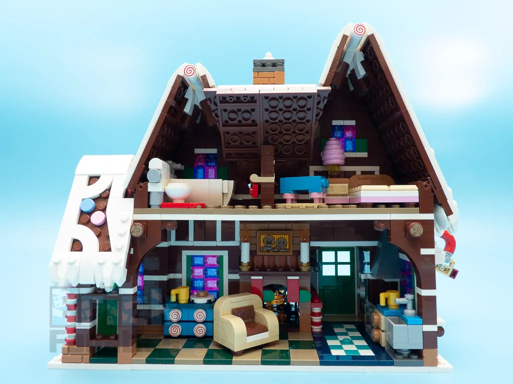 LEGO Creator Expert 10267 Gingerbread House
