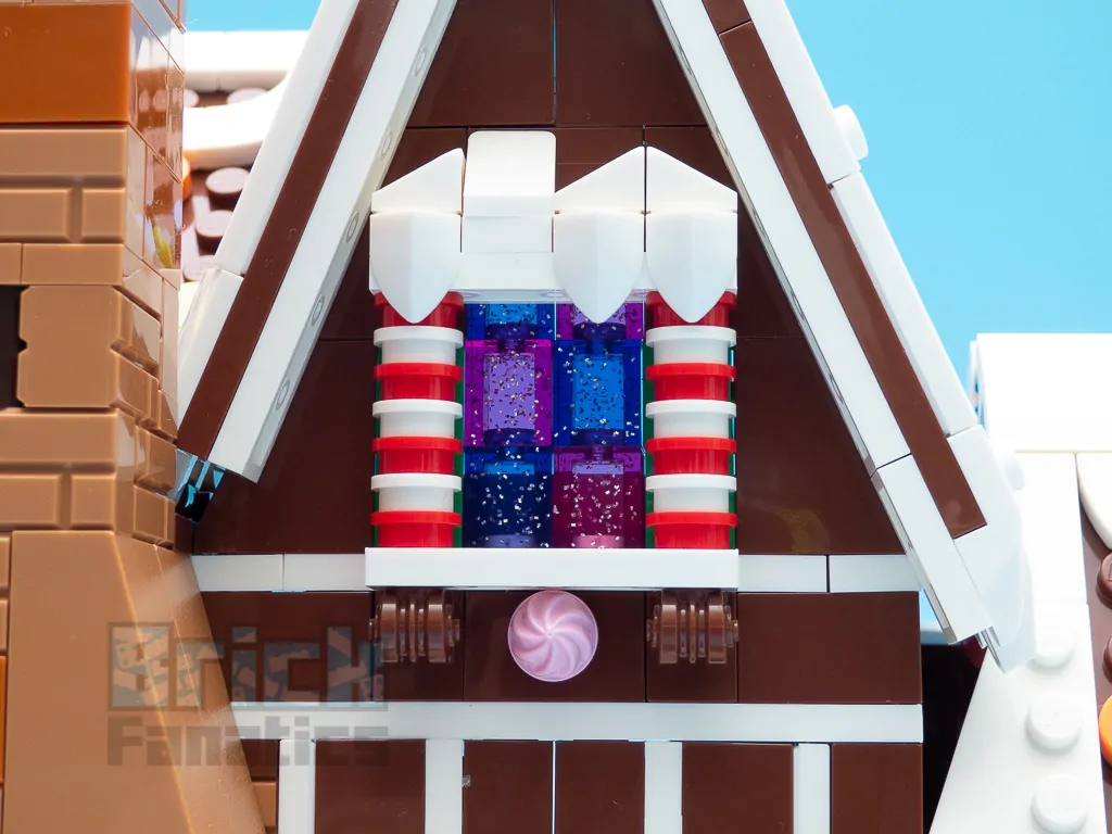 LEGO Creator Expert 10267 Gingerbread House