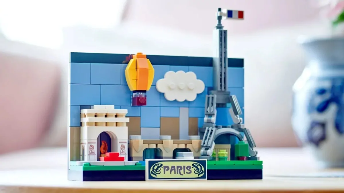 More LEGO 2023 set listings surface, including Australia postcard