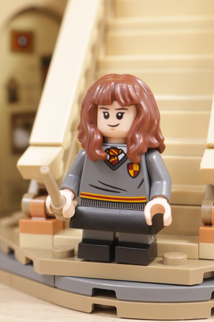 LEGO Harry Potter 40577 Hogwarts Grand Staircase GWP review 10