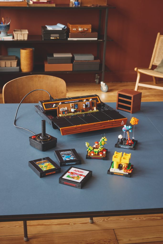 LEGO ICONS 10306 Atari 2600 29