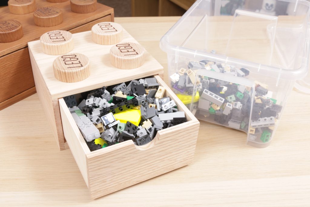 LEGO Room Copenhagen Wooden Desk Drawer 2x2 and 2x4 review 61