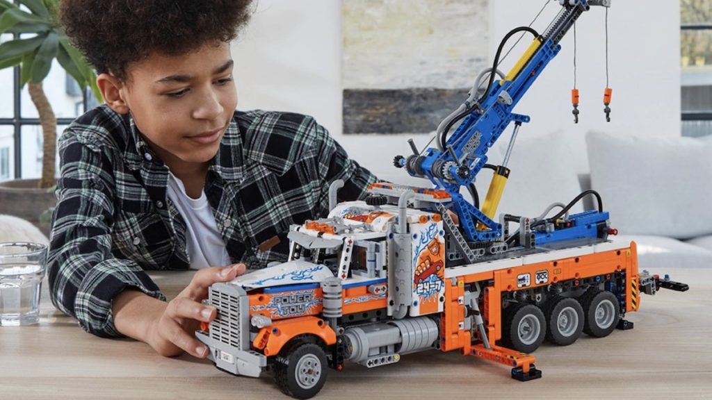 LEGO Technic 42128 მძიმე მომუშავე სატვირთო მანქანა