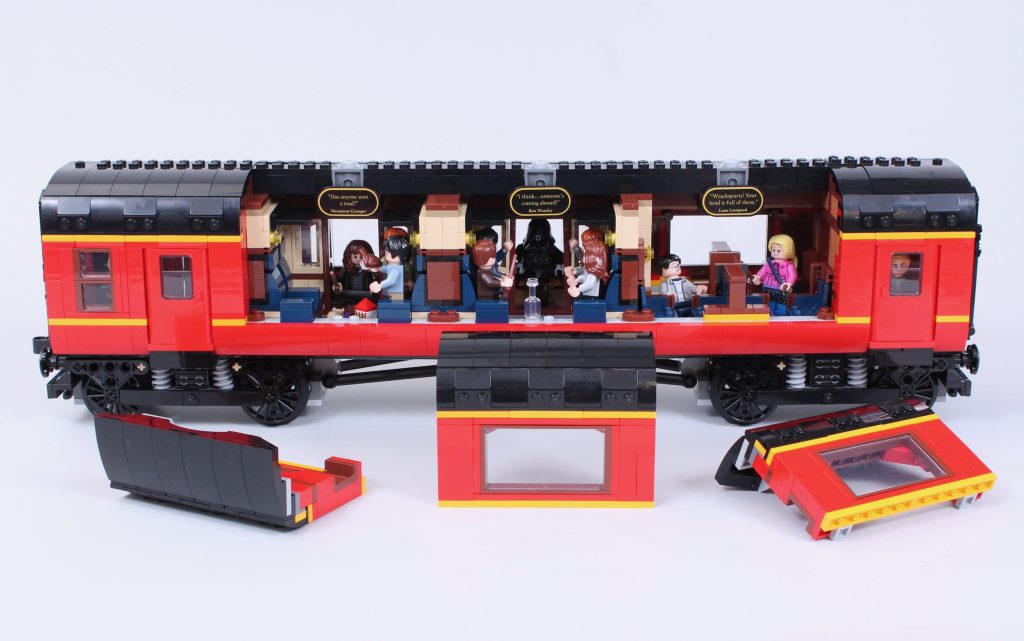 LEGO Harry Potter 76405 Hogwarts Express Collectors Edition review 26