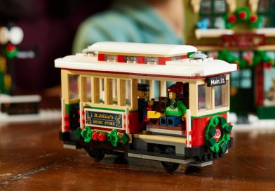 Die Geschichte der LEGO Straßenbahnen aus Spider-Man zum Winterdorf