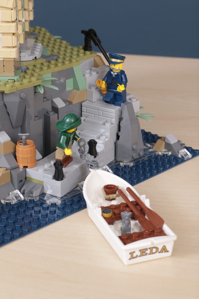 LEGO Ideas 21335 Motorised Lighthouse review 30