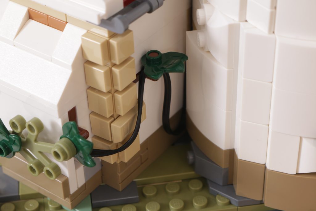 LEGO Ideas 21335 Motorised Lighthouse review 37