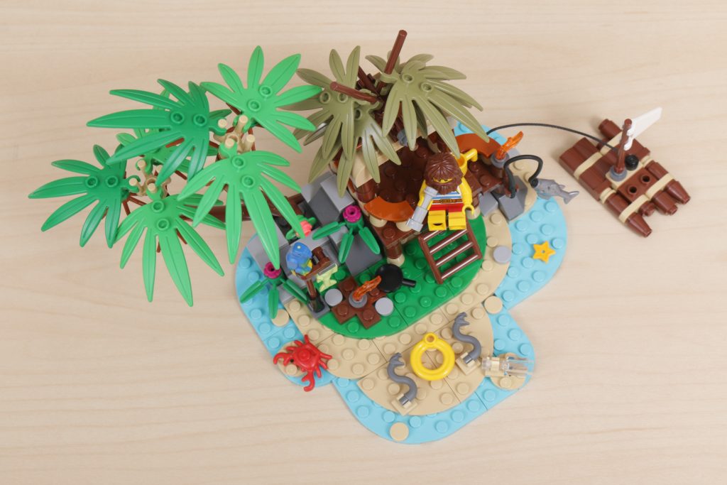 LEGO Ideas 40566 Ray the Castaway gift with purchase review 13